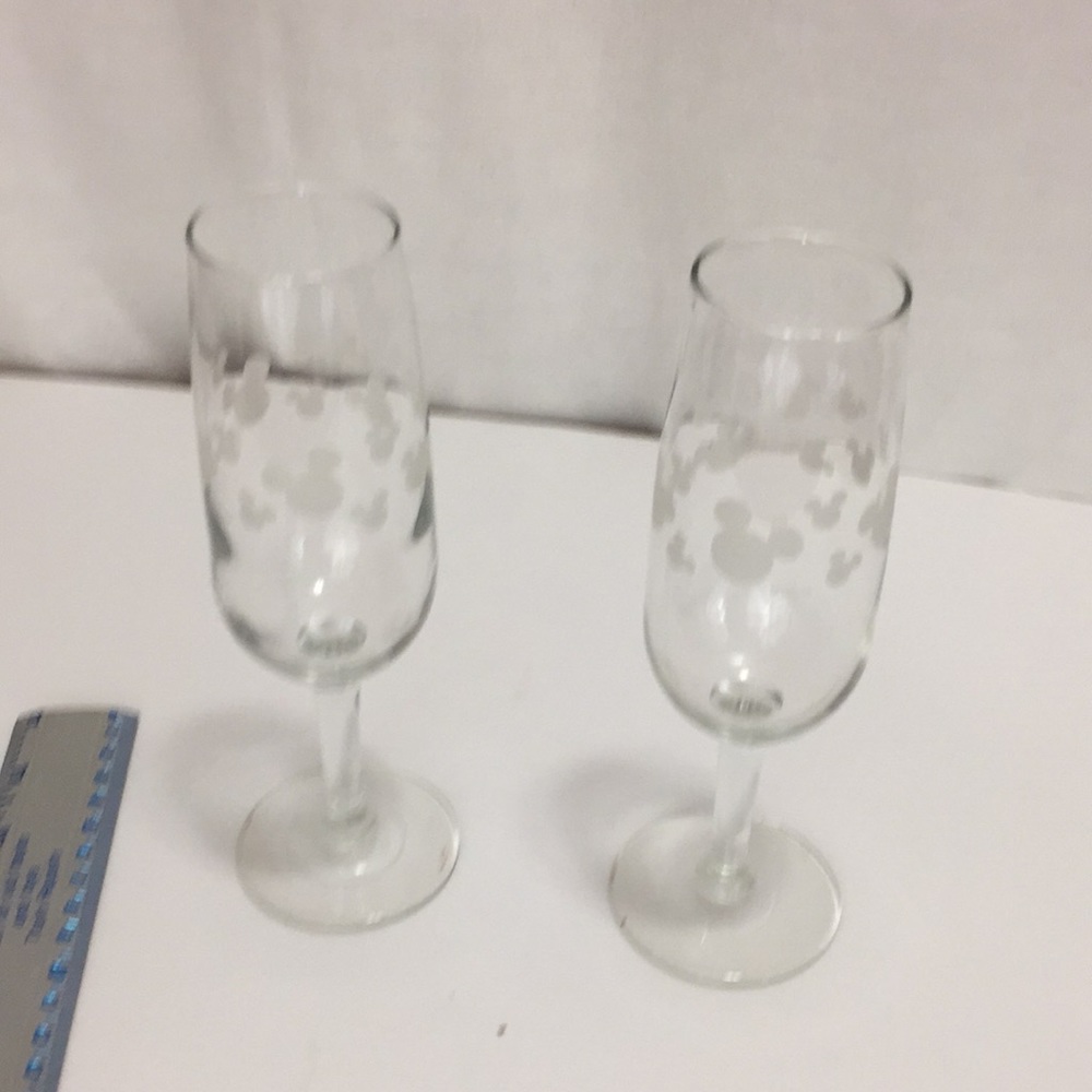 Disney Mickey Mouse Head Etched Champagne Flutes Iconic Set of 2